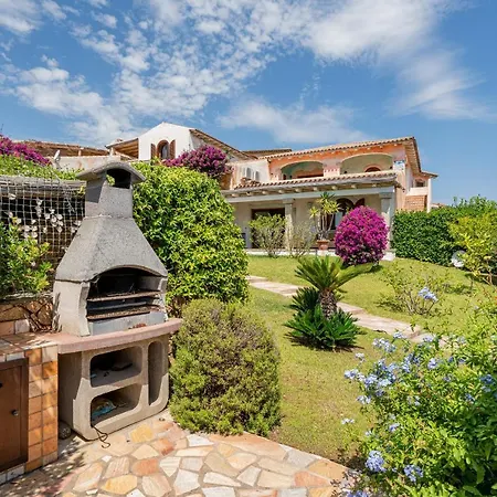 Casa Hermes Holiday home *